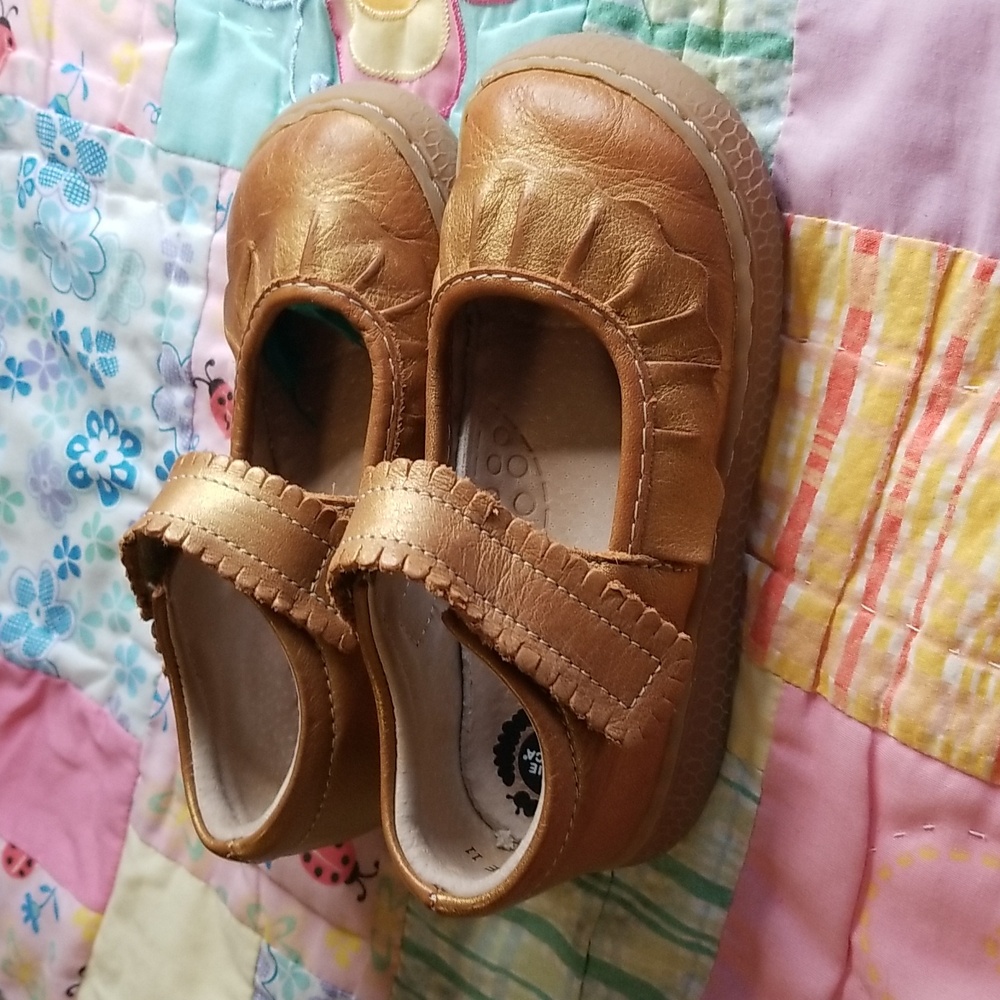 Livie and Luca VHTF Honeygold Ruche Size 11 VGUC - Picture 2 of 7